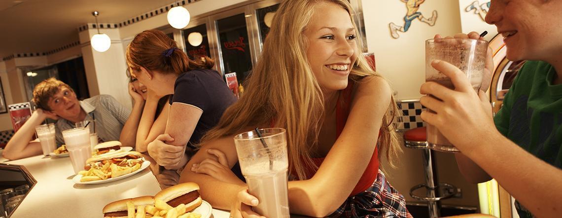 Merton dining 06