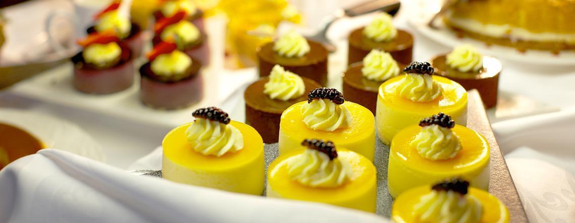 Pomme dor dining 02