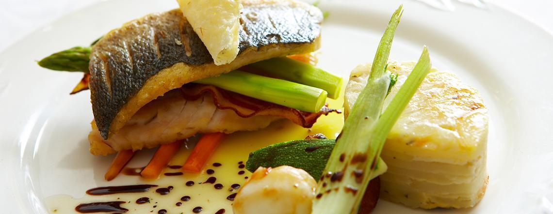 Pomme dor dining 04