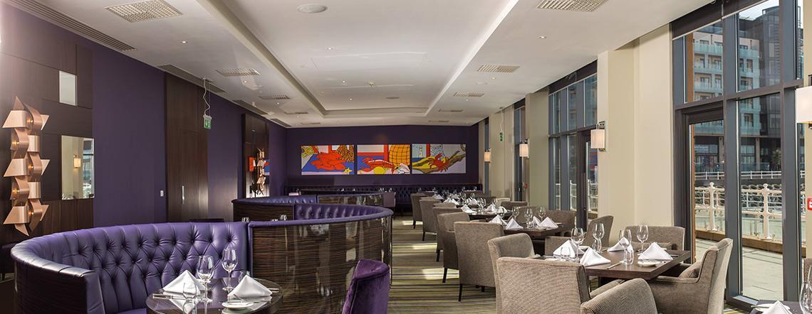 Radisson waterfront restaurant 01