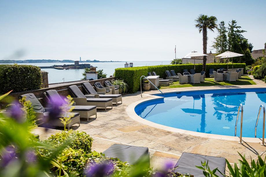 Somerville Hotel, St. Aubin